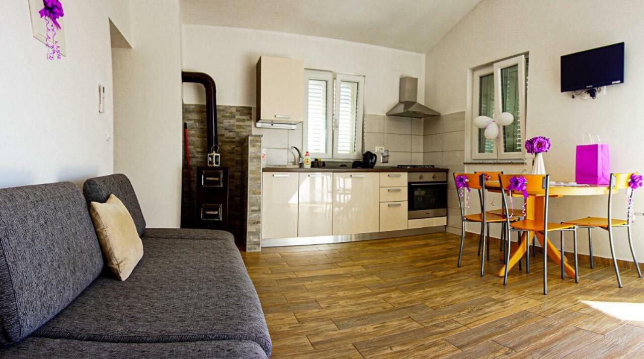 Apartmani Ivana Црес Екстер'єр фото
